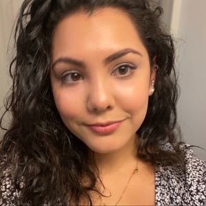 Meet your Posher, Sofia